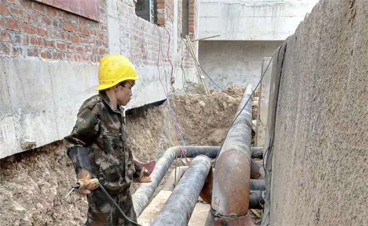 2000 DN450mm螺旋焊管，廣州內(nèi)徑2500mm螺旋管，1500供水螺旋鋼管，鋼材場供水鋼管廠家