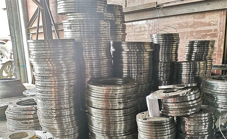 529-6螺旋鋼管，1524-12mm螺旋鋼管，鋼材場(chǎng)螺旋管生產(chǎn)廠家，鋼材場(chǎng)供水螺旋管