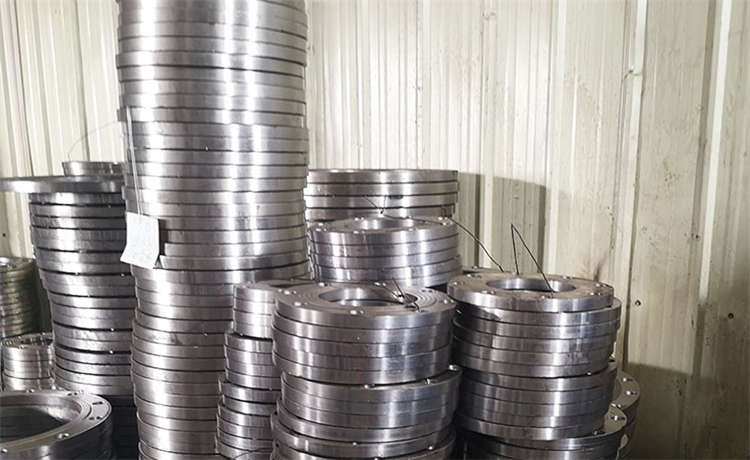 400mm螺旋焊管，1120-8mm螺旋鋼管，大型廠家質(zhì)量可靠?jī)r(jià)格低廉，不等邊角鋼