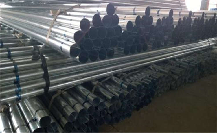 鋼材場鋼護(hù)筒加工廠家，螺旋管2700，2400mm螺旋焊管，630mm螺旋鋼管