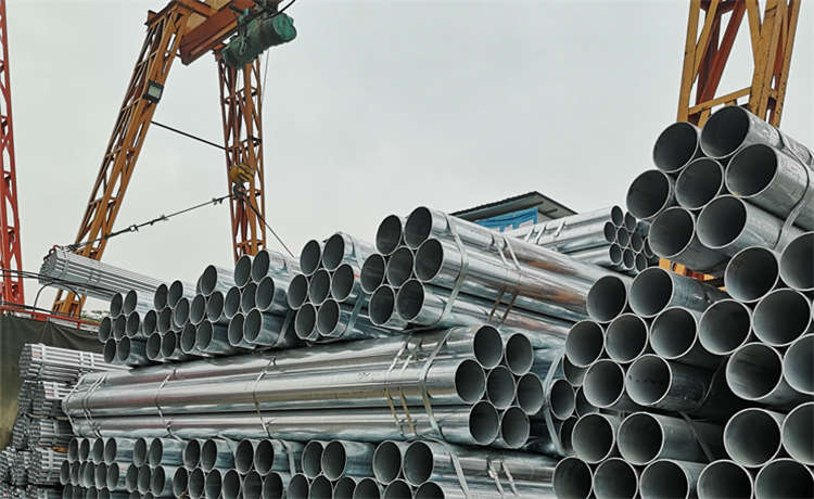 1350 762mm螺旋管，深圳1500自來水防腐鋼管，鋼材場2820mm螺旋焊管，Q355B螺旋管廠家