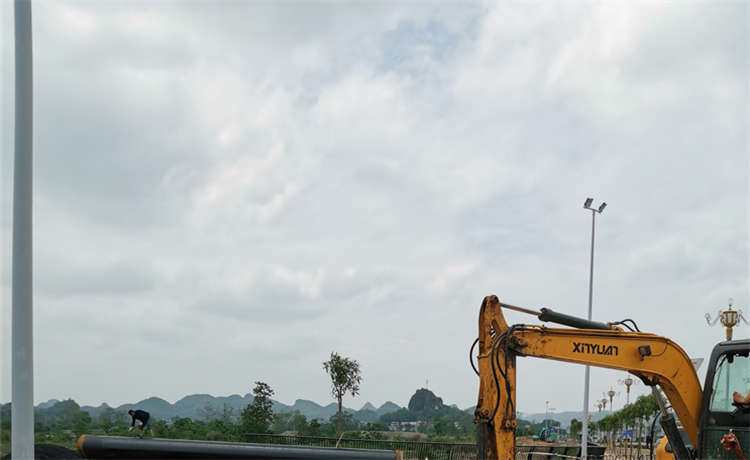 汕頭40A#工字鋼，2700mm螺旋管，鋼材場900mm螺旋焊管，1220給水螺旋管廠家