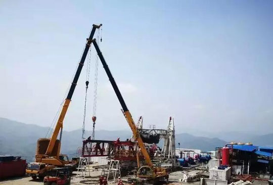 設(shè)備吊裝搬運