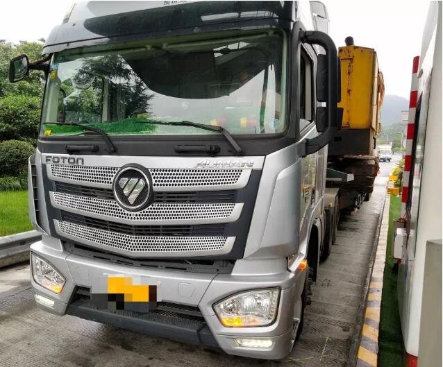 大件運(yùn)輸車(chē)來(lái)了